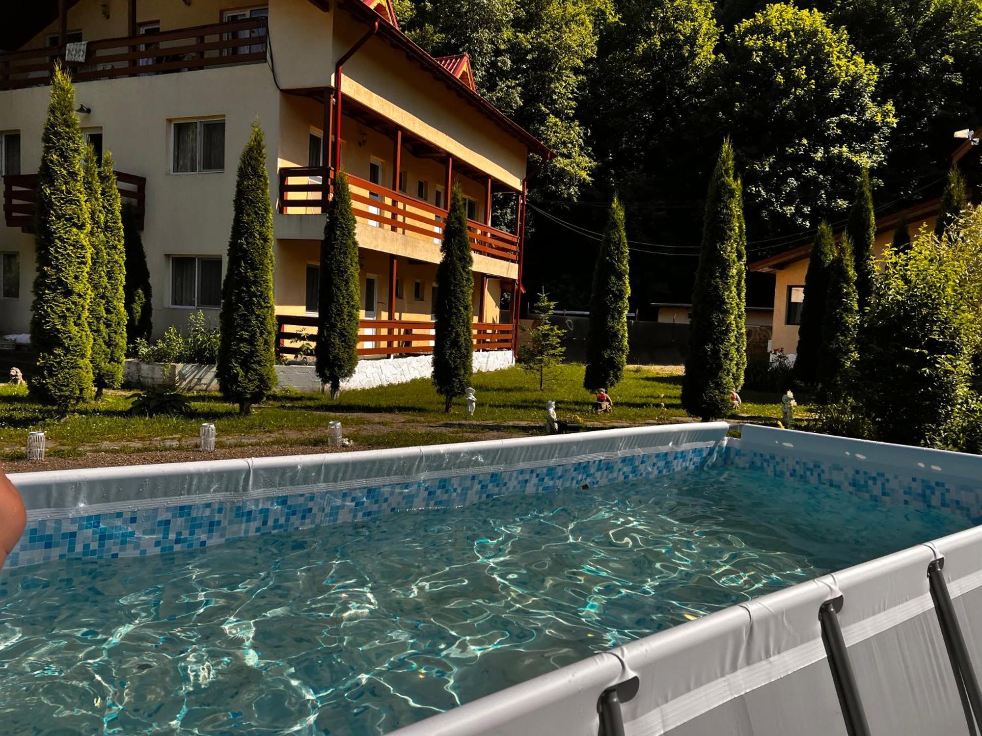 Hotel Pensiunea La Padure Cheia, Prahova Măneciu Exterior foto