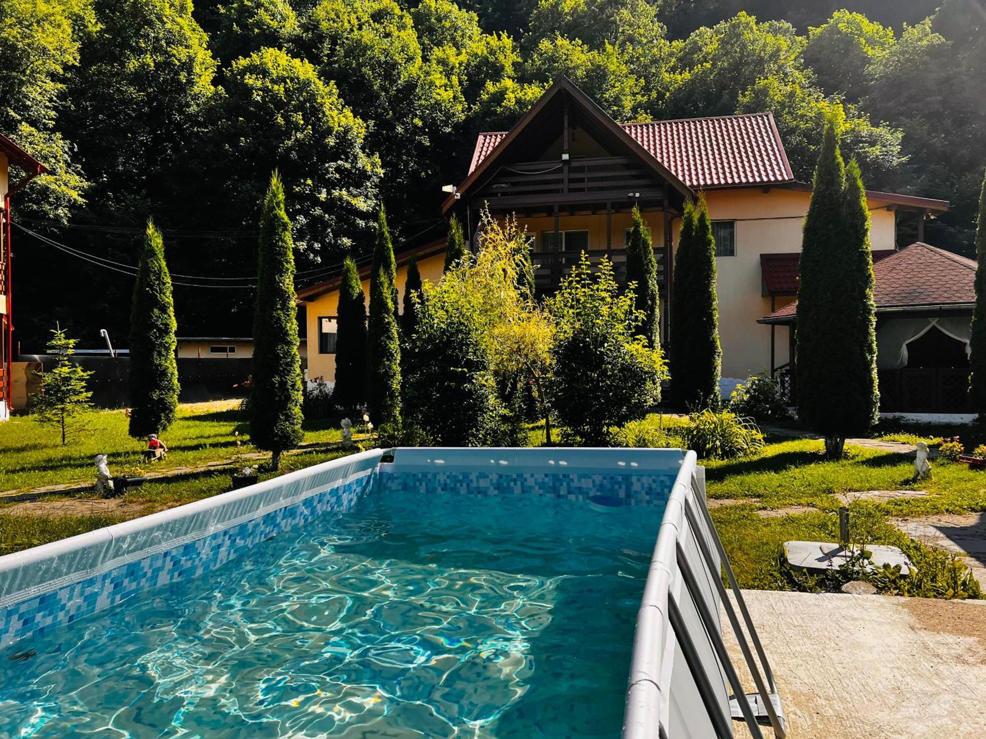 Hotel Pensiunea La Padure Cheia, Prahova Măneciu Exterior foto